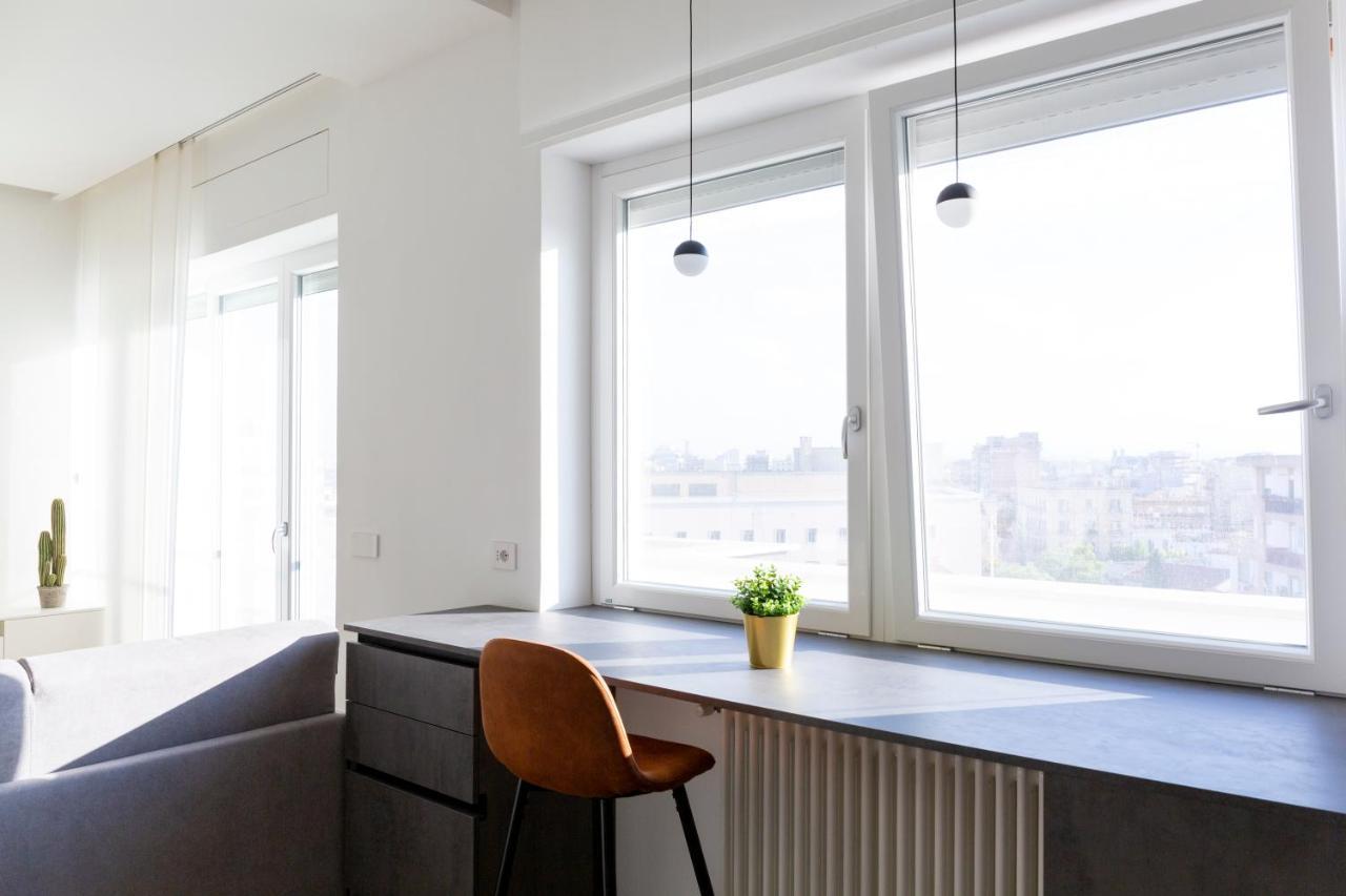 7th floor apartment Foggia Buitenkant foto