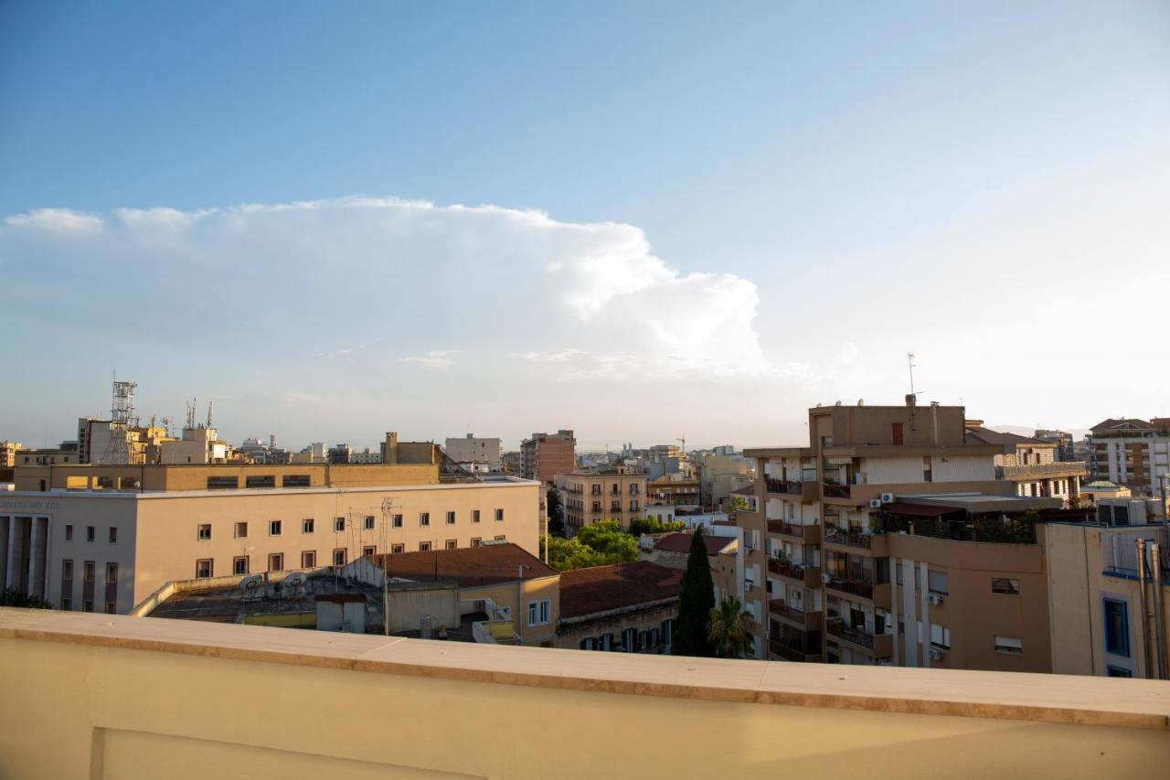 7th floor apartment Foggia Buitenkant foto