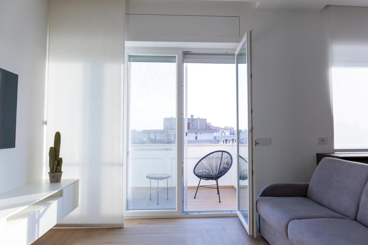 7th floor apartment Foggia Buitenkant foto